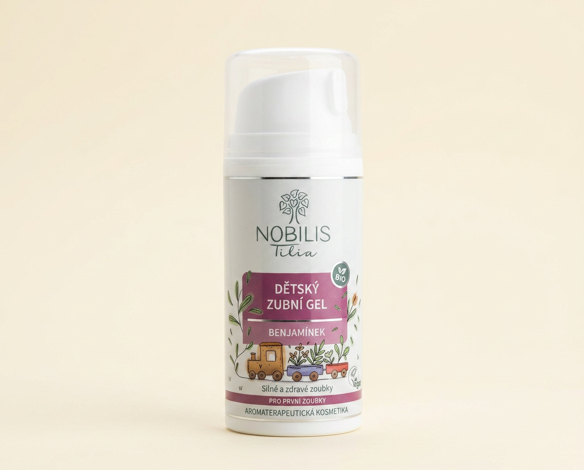 Nobilis Tilia Detský zubný gél Benjamínek 100 ml – biela pumpička s dreveným vláčikom na štítku